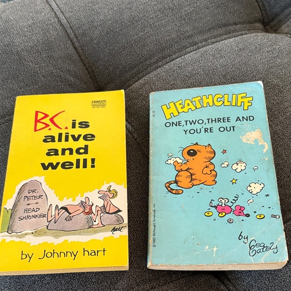 Vintage 1980s Comic Books - Picture 1 of 5